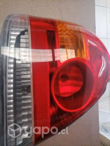 Farol izq Toyota yaris 2003 2004 2005