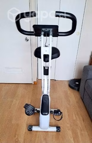 Bicicleta estática plegable