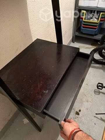 Escritorio negro Crate&Barrel estante repisa cajon mesa