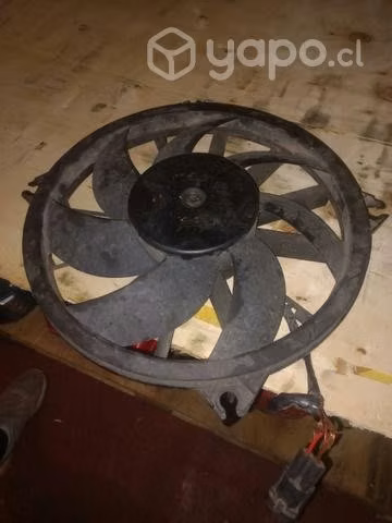 PARNER 2018 Foco izquierdo y electro veentilador