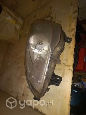 PARNER 2018 Foco izquierdo y electro veentilador