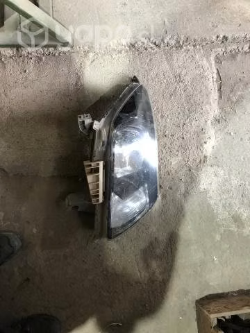 Nissan np300 2022