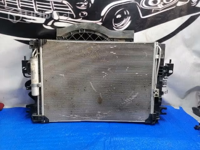 Radiador de agua, radiador de aire, embudo Nissan