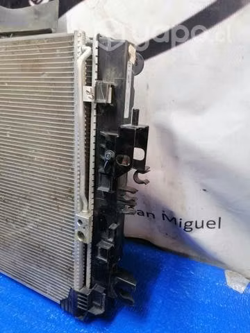 Radiador de agua, radiador de aire, embudo Nissan