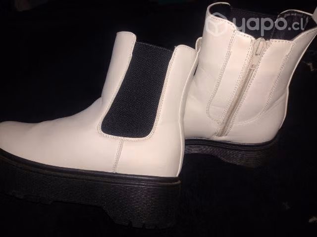 Botines color crema