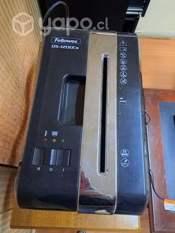 Destructora de papel plastica