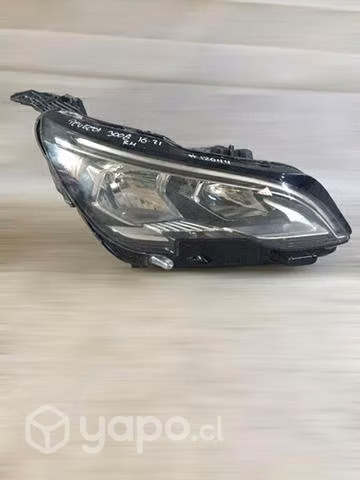 Foco Óptico RH Peugeot 3008 2016 2021
