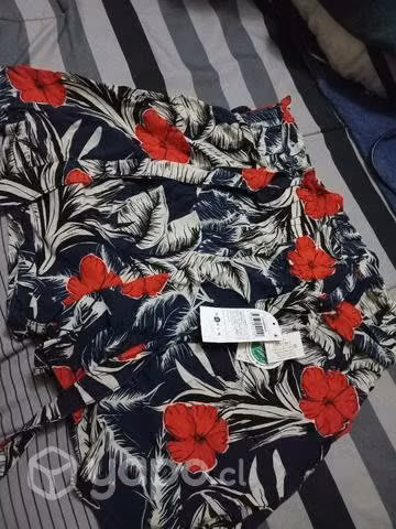 Short tipo falda nuevo con etiqueta