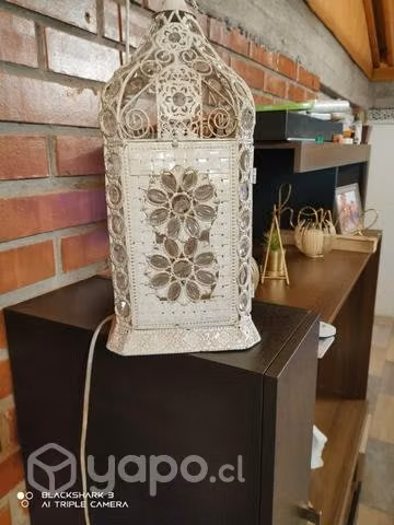 Lámpara hierro blanca