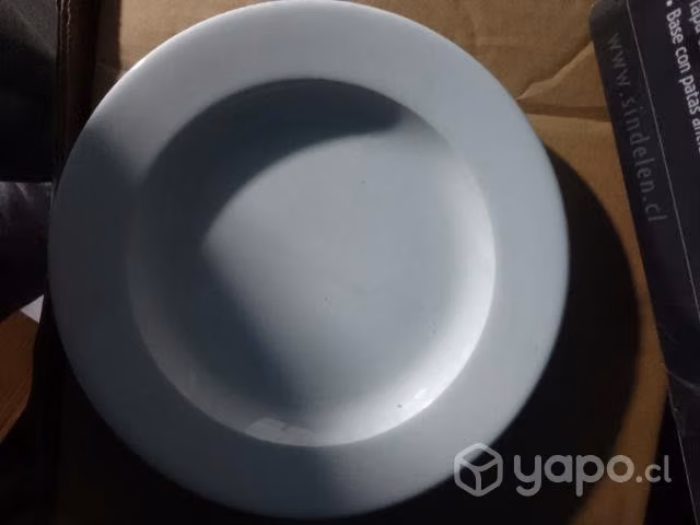 Venta de platos redondos 20 cm. Nuevos