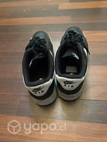 Zapatillas Nike airmax AF1 color negro - Imagen 3