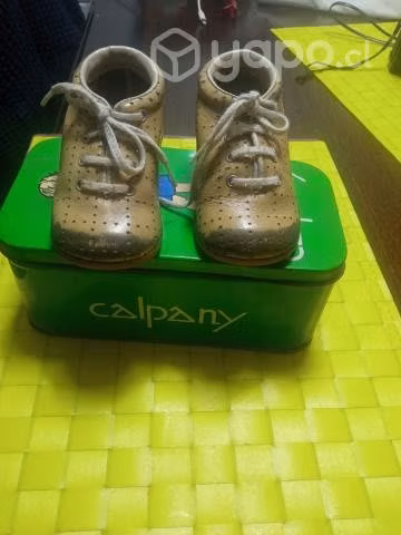 Zapatos y caja Calpany antiguas - Imagen 3