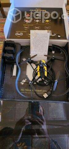 Drone casi nuevo modelo parrot travis - Imagen 2