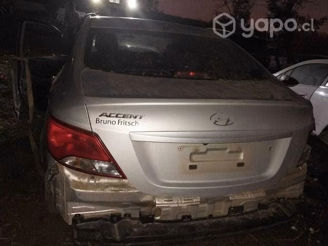 Foco hyundai accent rb 2016 1.4