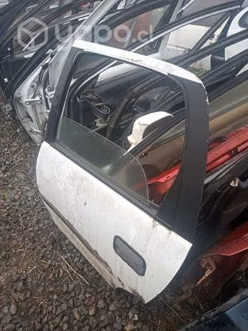 CHevrolet corsa 2009 puerta trasera izquierda env