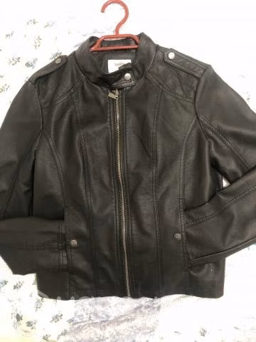 Chaqueta eco cuero