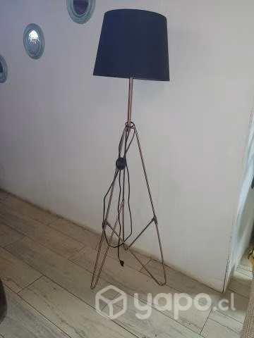 Lampara de pie