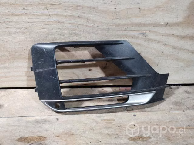 Tapa neblinero Audi q2 Rh /m01nj2