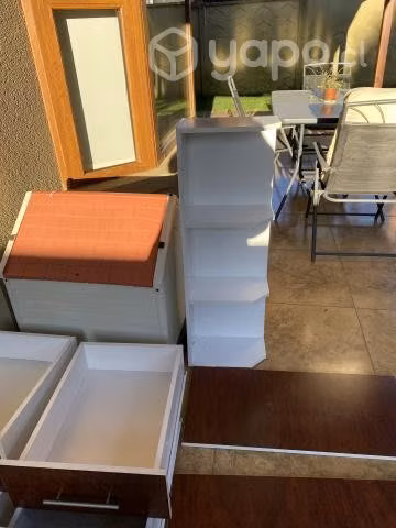 Cajoneras de mueble de cocina y esquinero todo en