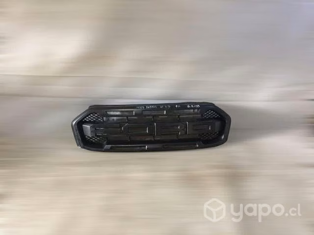Máscara Ford Raptor 2020 2023