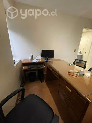 Escritorio de madera