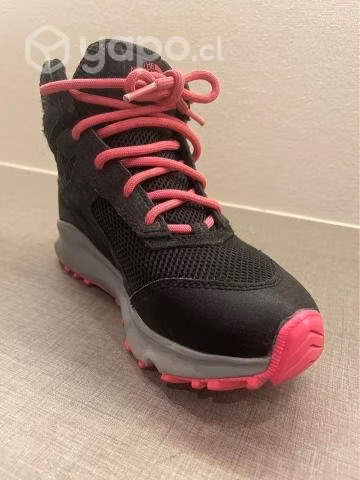 OVEROL COLUMBIA y Zapatos Niña The North Face