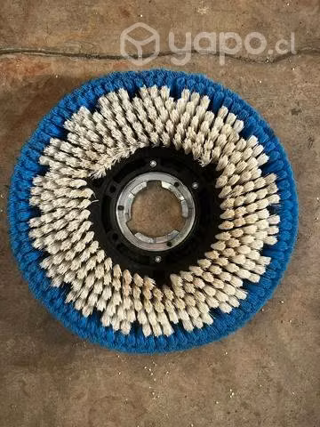 Cepillo abrillantador 17"
