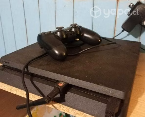 Ps4 slim con juegos digitales y físicos
