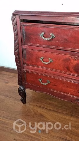 Comoda antigua normando
