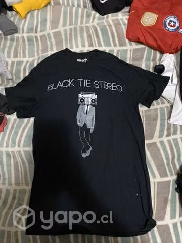 Polera Negra M
