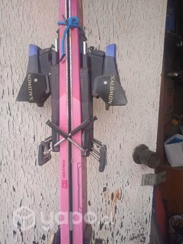 Tablas de ski con retenedor de botas