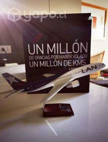 Maqueta avión original LAN Boeing 767 - Imagen 6