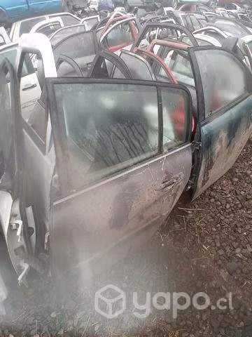 Renault megane 2 Puerta trasera izquierda envio