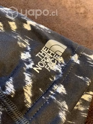 Polera NORTH FACE Deportiva