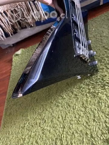 Bajo LTD Ex 104