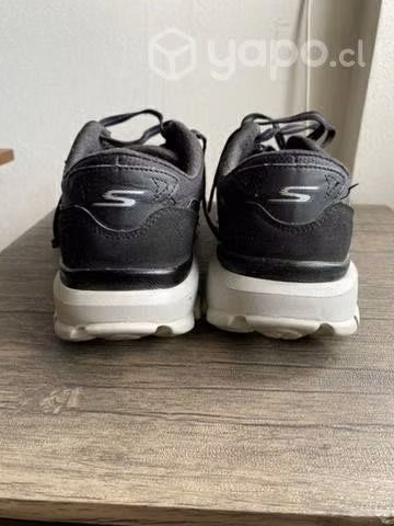 Skechers Go walk 3