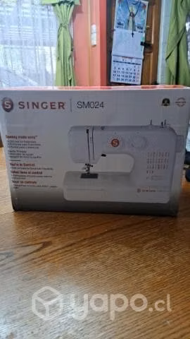 Maquina de coser nueva sin uso