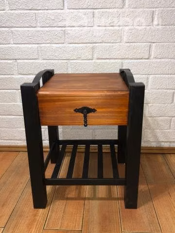 Velador rustico de madera y fierro Impecable¡¡¡
