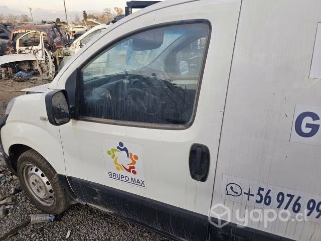 Puerta delantera peugeot bipper