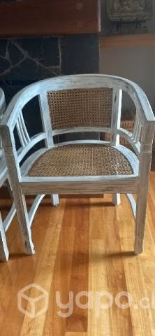 Sitiales de madera