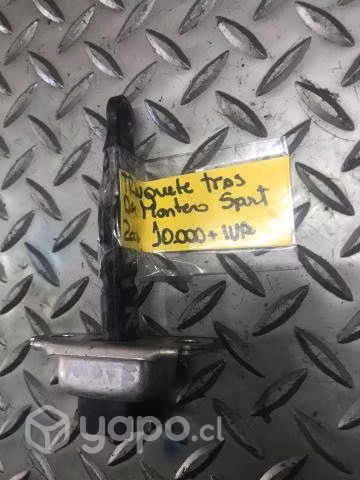 Trinquete puerta tras der Mitsubishi Montero Sport
