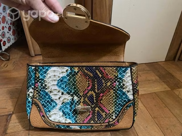 Cartera cuero Aldo animal print multicolor. - Imagen 3