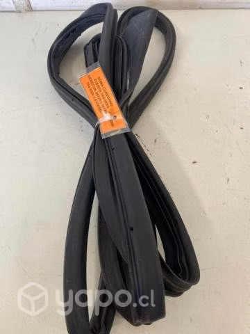 Goma contorno pta tras der (MT251) Maxus T60 2020