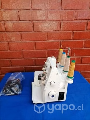 Maquina Coser Overlock Toyota