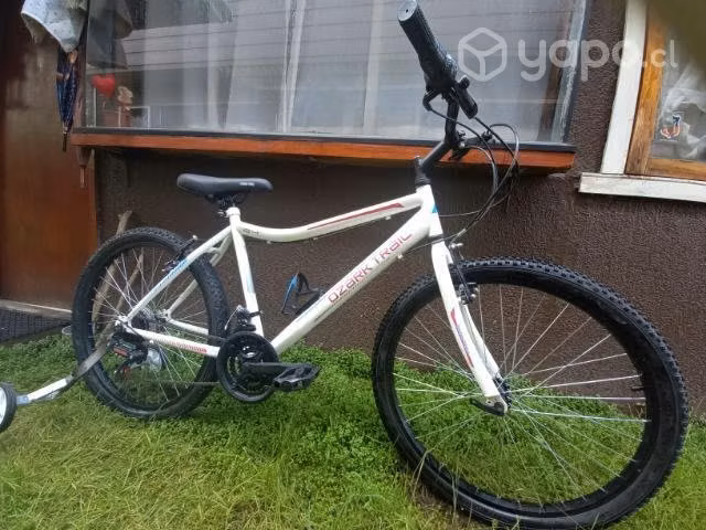 Bicicleta con ruedas incorporadas