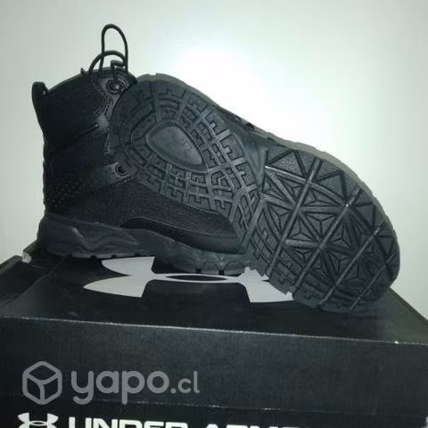 Botas under armour valsetz 2.0 NUEVAS