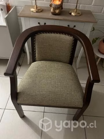 Sitial de madera impecable