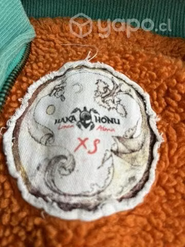 Poleron de mujer haka honu