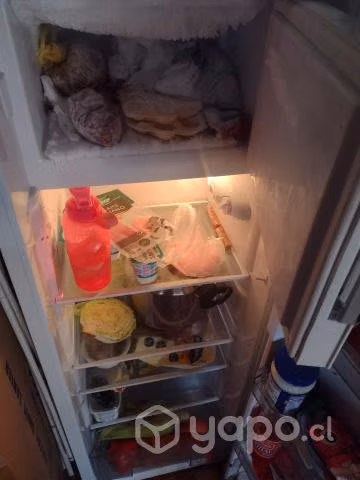 Congelador Mabe y refrigerador Mademsa