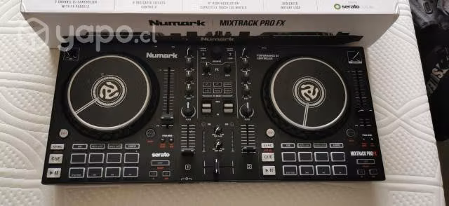 Controlador numark mixtrack pro fx